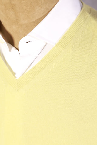 Manrico Light-Yellow Solid Cashmere V-Neck Sweater