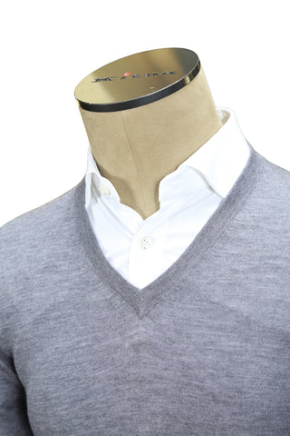 Fedeli Cashmere V-Neck Sweater